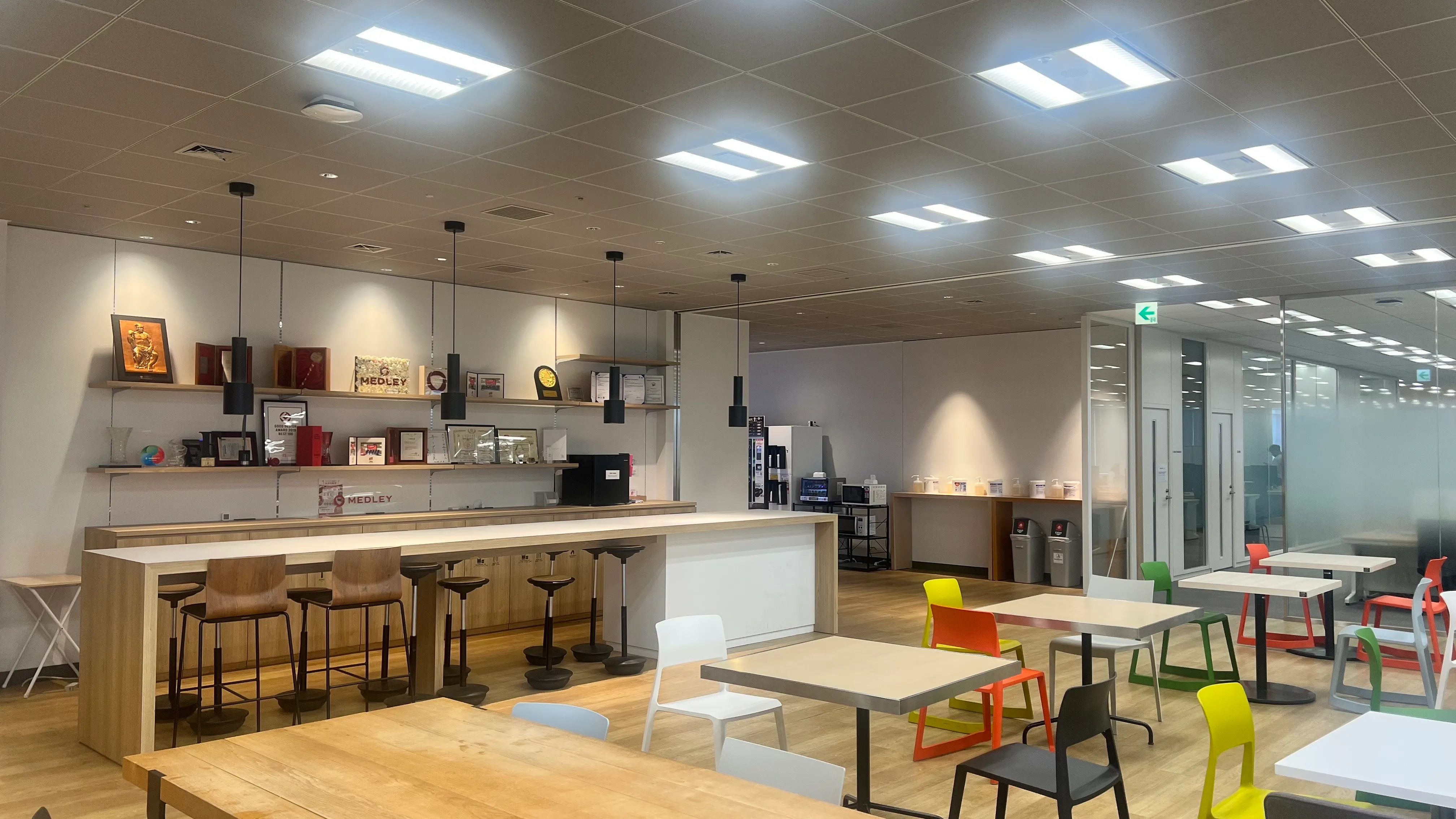 13階憩いカウンター